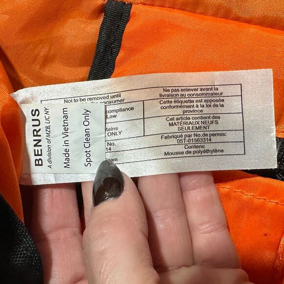 BENRUS Drawstring Backpack Black Brown Faux Leather Trim Vintage Military EUC - Picture 6 of 7